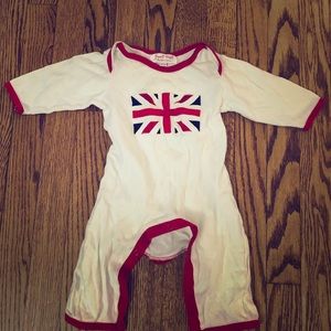 Cute England onesie- new condition